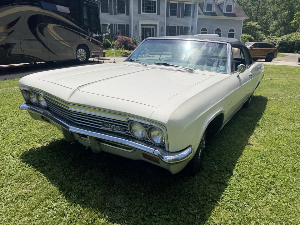 1965 Chevrolet Impala 4th Gen - Image 5 of 31