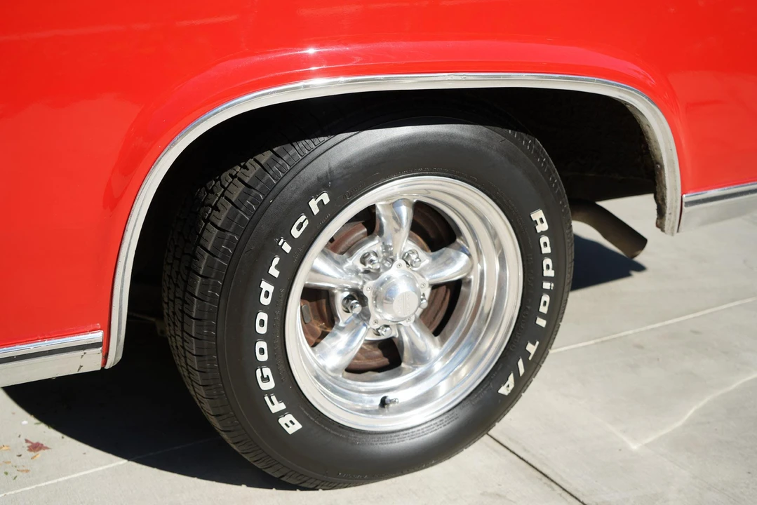 1965 Chevrolet Impala 4th Gen - Image 19 of 31