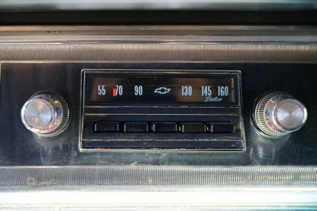 1965 Chevrolet Impala 4th Gen - Image 25 of 31
