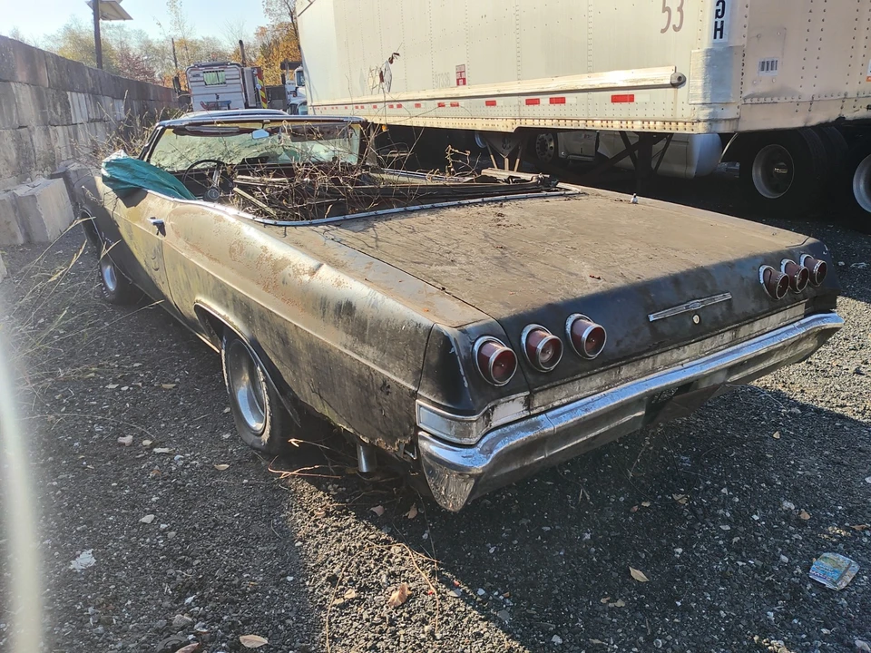 1965 Chevrolet Impala - Image 9 of 12