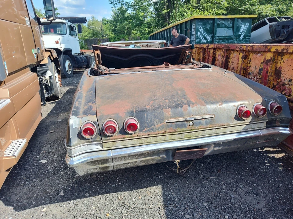 1965 Chevrolet Impala - Image 6 of 12