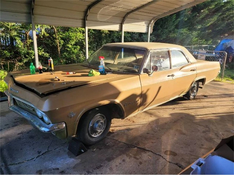 1965 Chevrolet Impala 4th Gen - Image 2 of 29