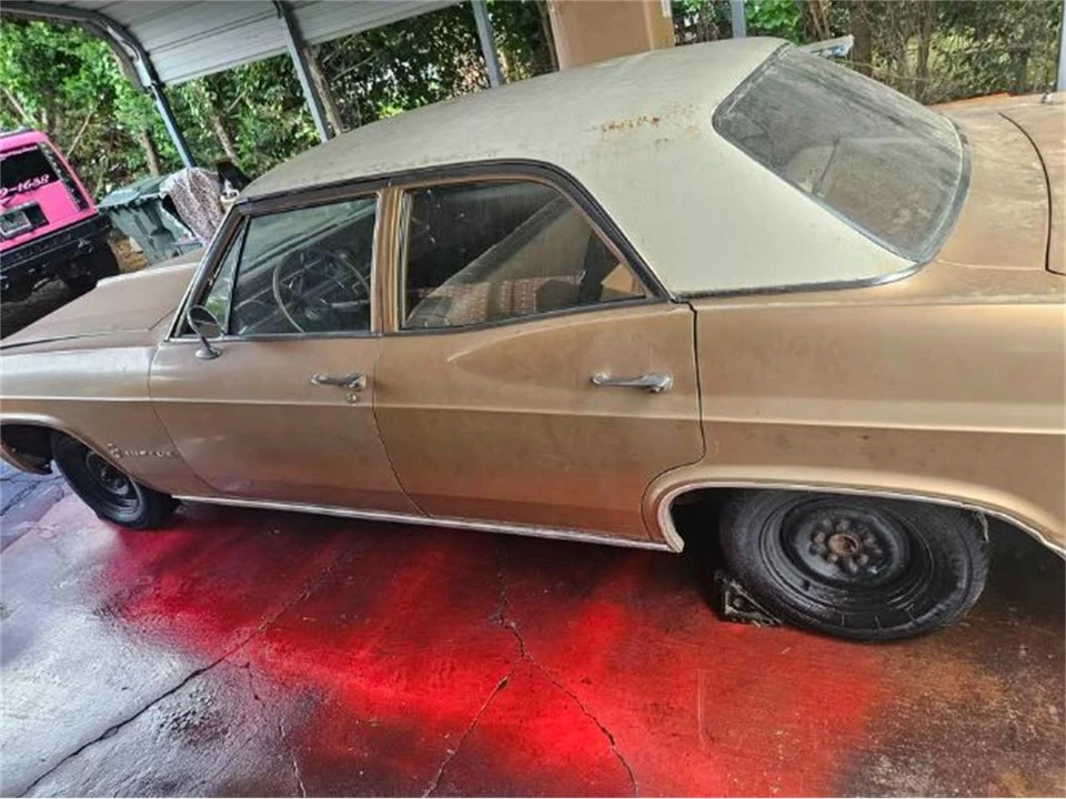1965 Chevrolet Impala 4th Gen - Image 13 of 29