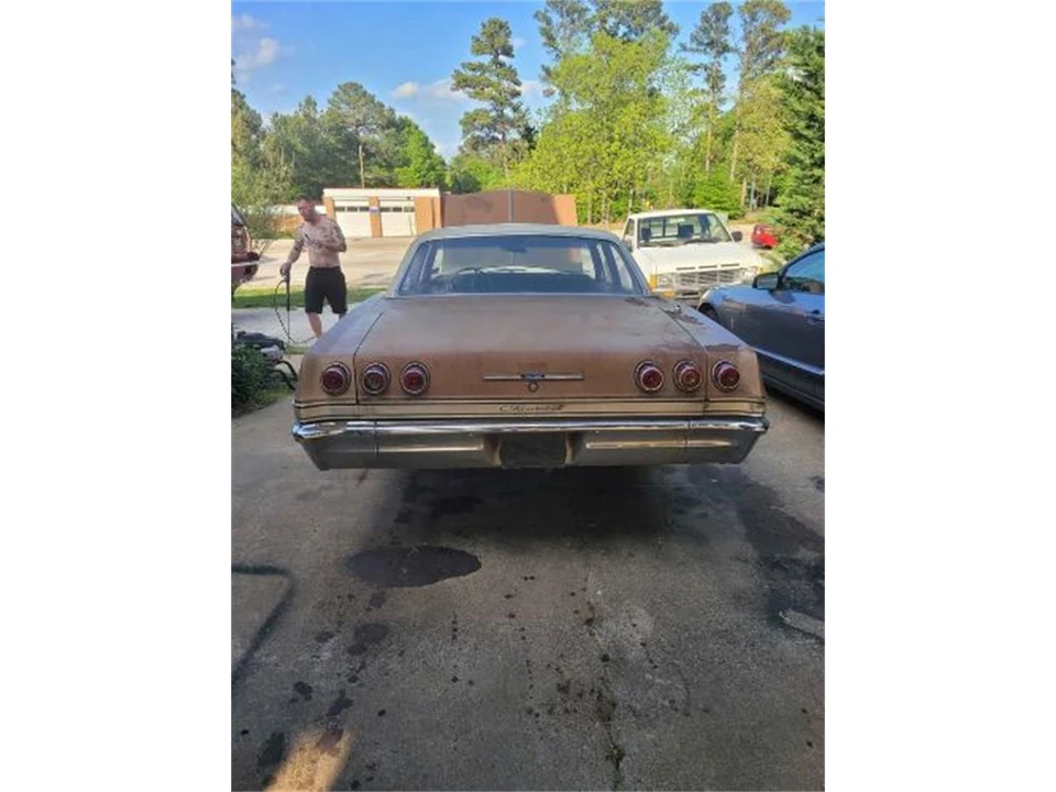 1965 Chevrolet Impala 4th Gen - Image 15 of 29