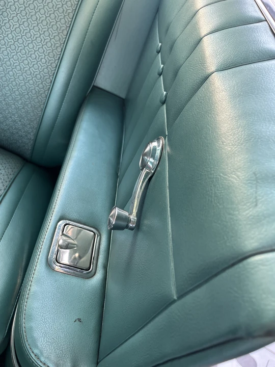 1965 Chevrolet Impala 4th Gen - Image 29 of 31