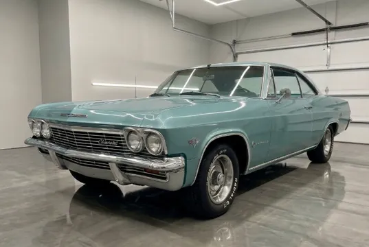 1965 Chevrolet Impala Base