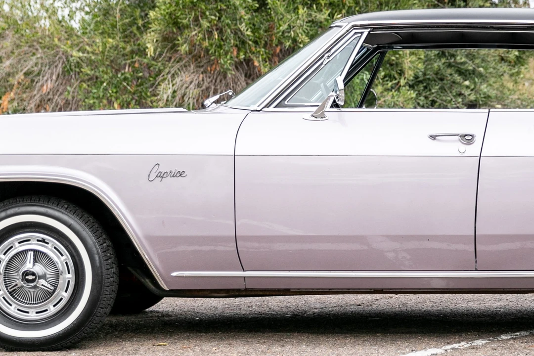 1965 Chevrolet Impala 4th Gen - Image 11 of 31