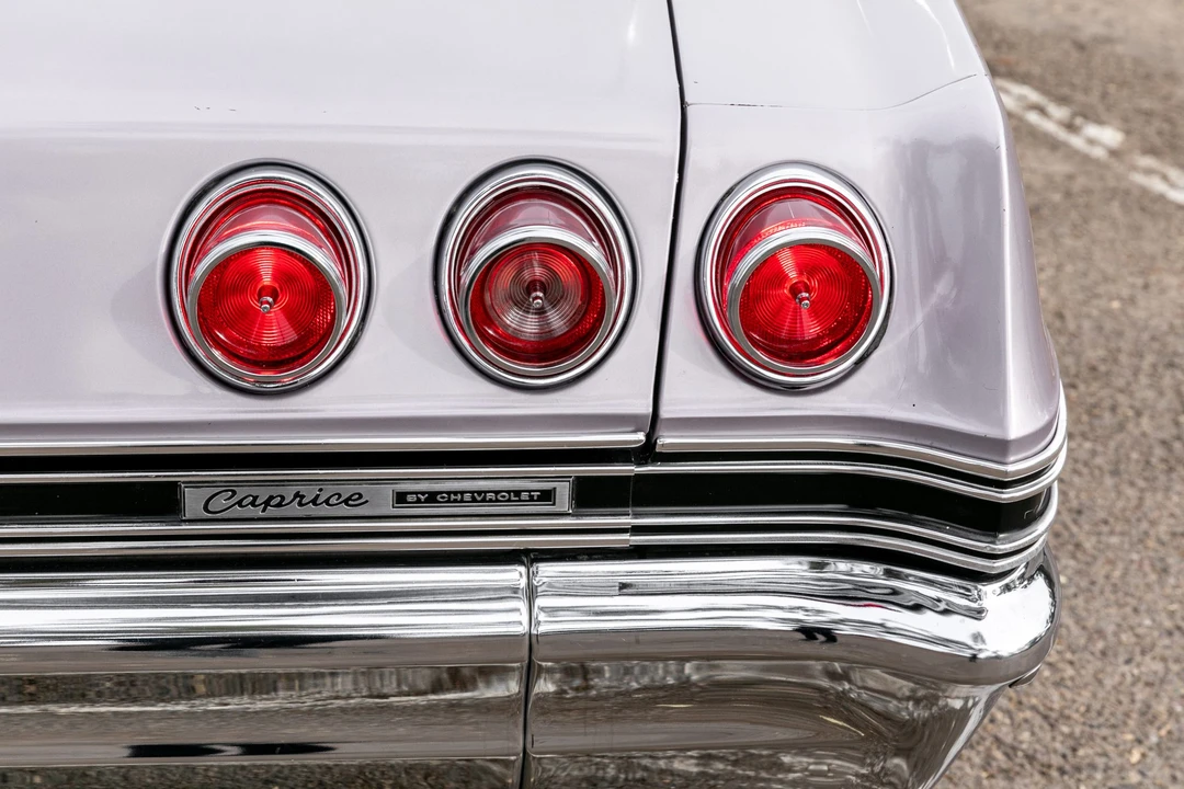 1965 Chevrolet Impala 4th Gen - Image 26 of 31