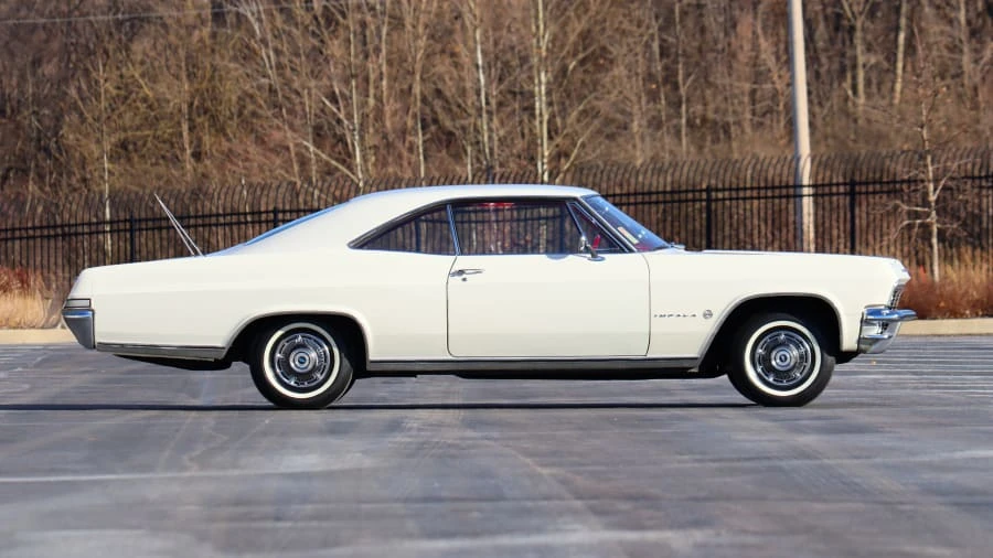 1965 Chevrolet Impala 4th Gen - Image 16 of 31