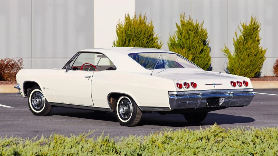 1965 Chevrolet Impala 4th Gen - Image 15 of 31