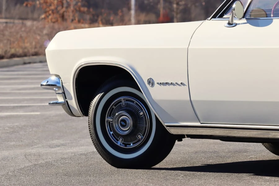 1965 Chevrolet Impala 4th Gen - Image 25 of 31