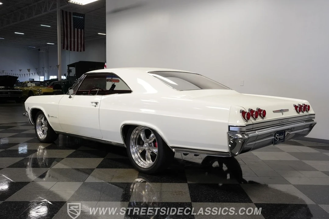 1965 Chevrolet Impala 4th Gen - Image 10 of 12