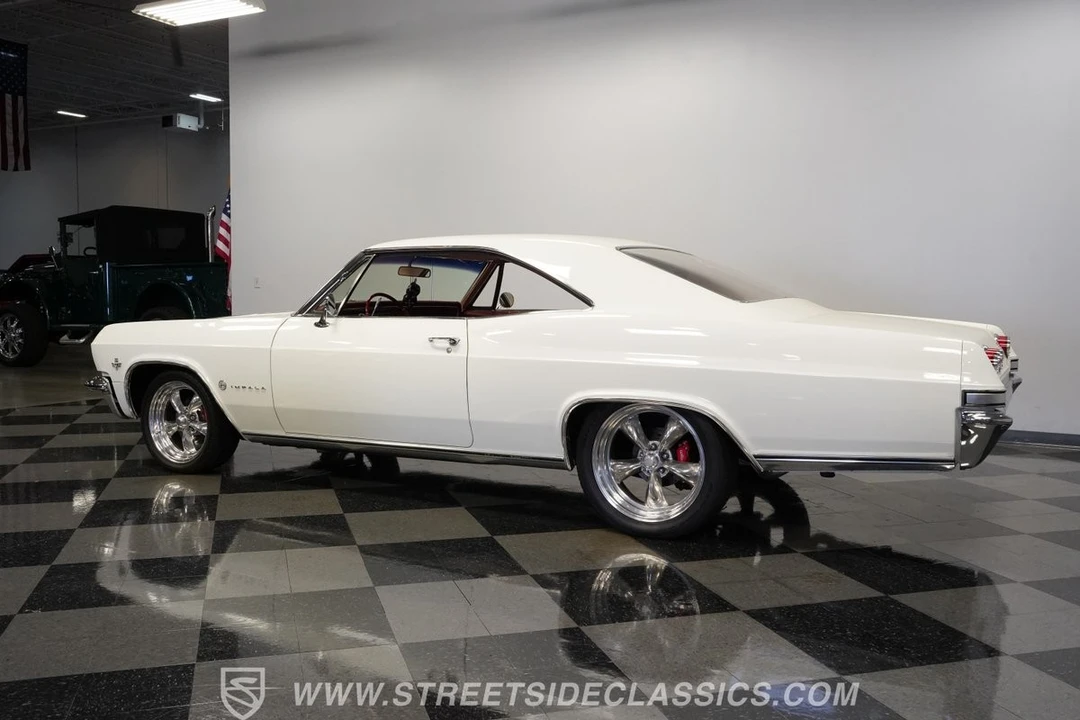 1965 Chevrolet Impala 4th Gen - Image 9 of 12