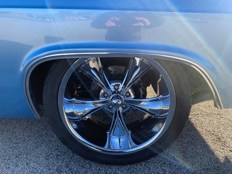 1965 Chevrolet Impala 4th Gen - Image 17 of 31
