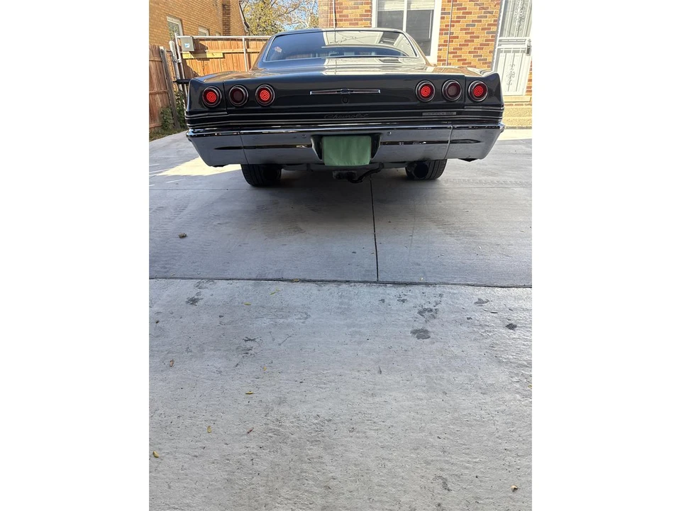 1965 Chevrolet Impala SS 4th Gen - Image 14 of 15