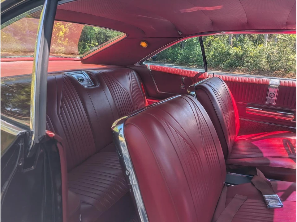 1965 Chevrolet Impala SS 4th Gen - Image 17 of 23