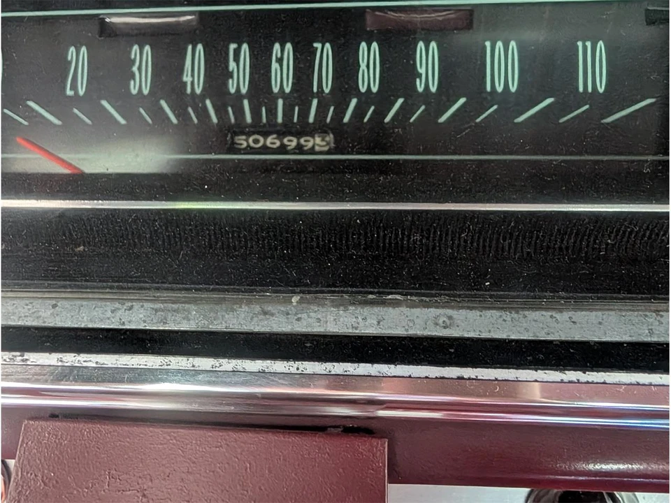 1965 Chevrolet Impala SS 4th Gen - Image 22 of 23