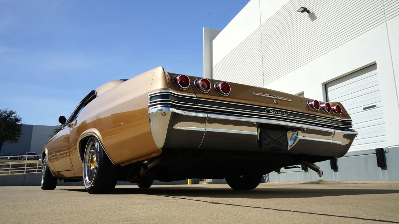 1965 Chevrolet Impala 4th Gen - Image 12 of 12