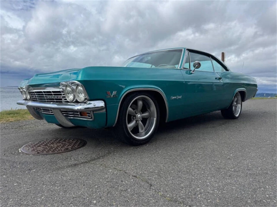 1965 Chevrolet Impala SS 4th Gen - Image 2 of 31