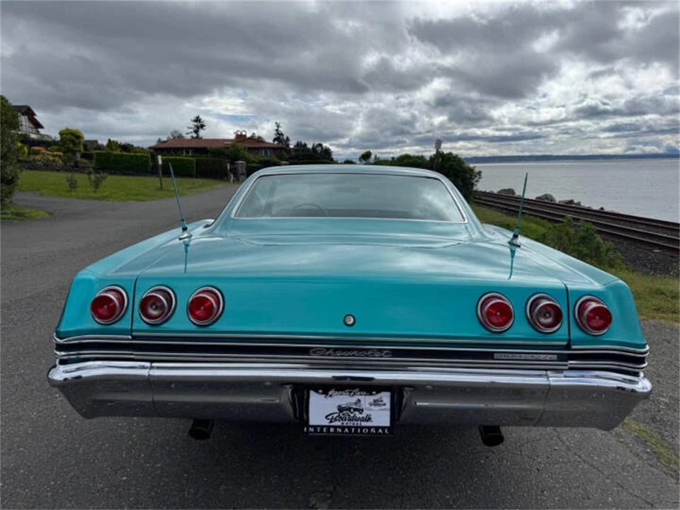 1965 Chevrolet Impala SS 4th Gen - Image 7 of 31