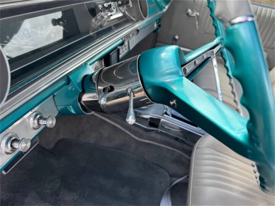 1965 Chevrolet Impala SS 4th Gen - Image 21 of 31