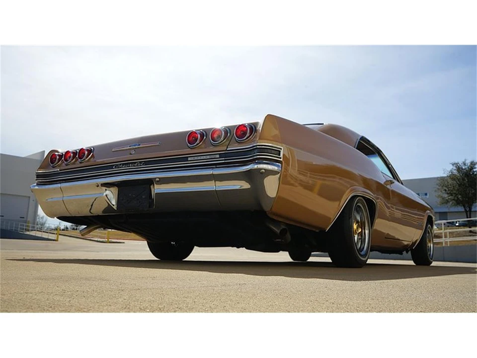 1965 Chevrolet Impala SS 4th Gen - Image 16 of 31