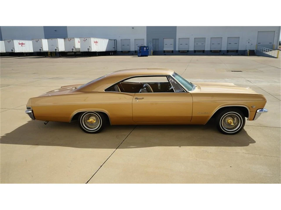 1965 Chevrolet Impala SS 4th Gen - Image 17 of 31