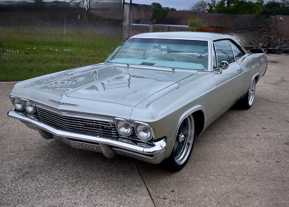 1965 Chevrolet Impala SS 4th Gen - Image 3 of 20