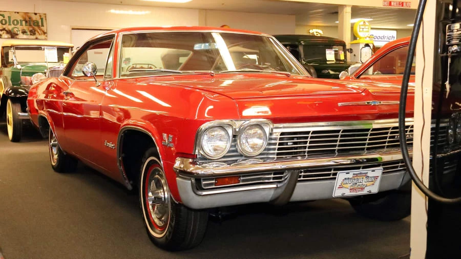 1965 Chevrolet Impala 4th Gen - Image 19 of 20