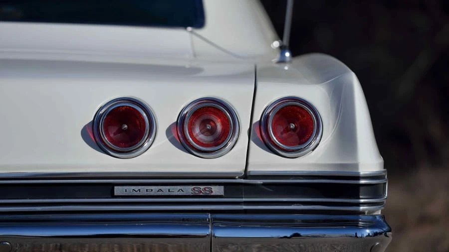 1965 Chevrolet Impala 4th Gen - Image 11 of 12