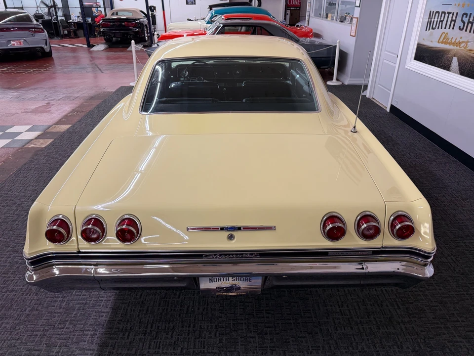 1965 Chevrolet Impala SS 4th Gen - Image 12 of 31