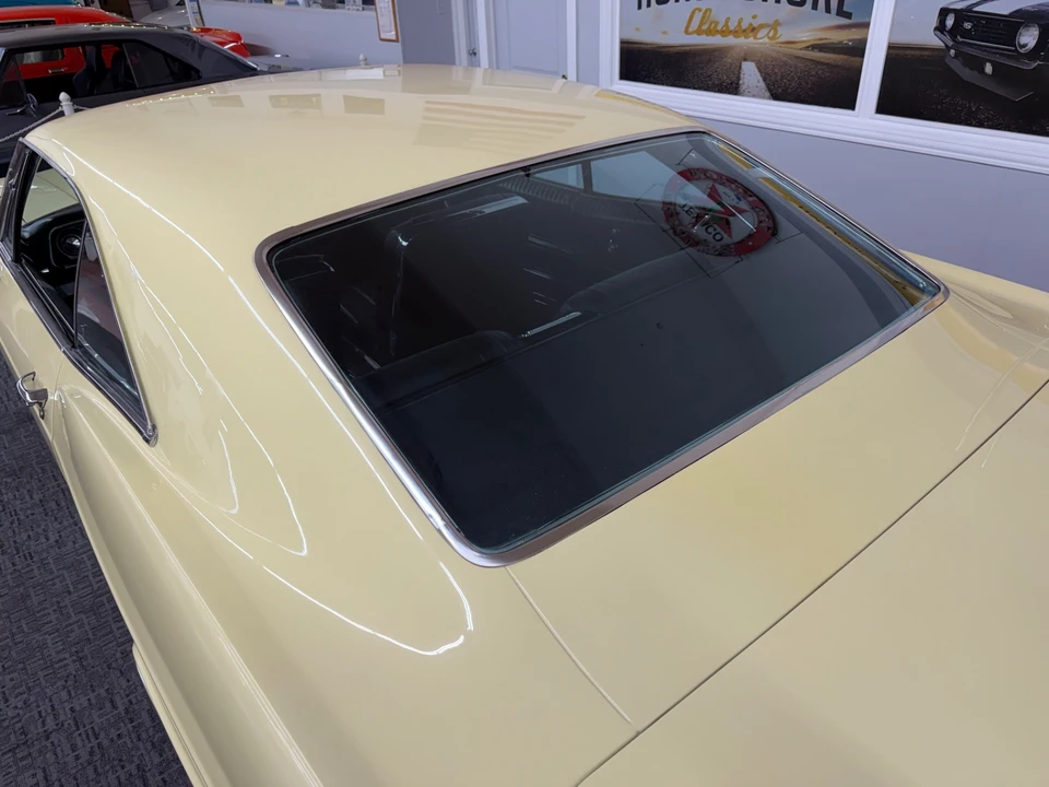 1965 Chevrolet Impala SS 4th Gen - Image 14 of 31