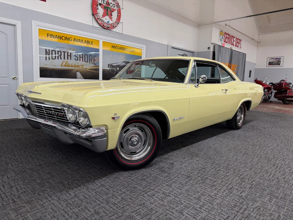 1965 Chevrolet Impala SS 4th Gen - Image 2 of 31