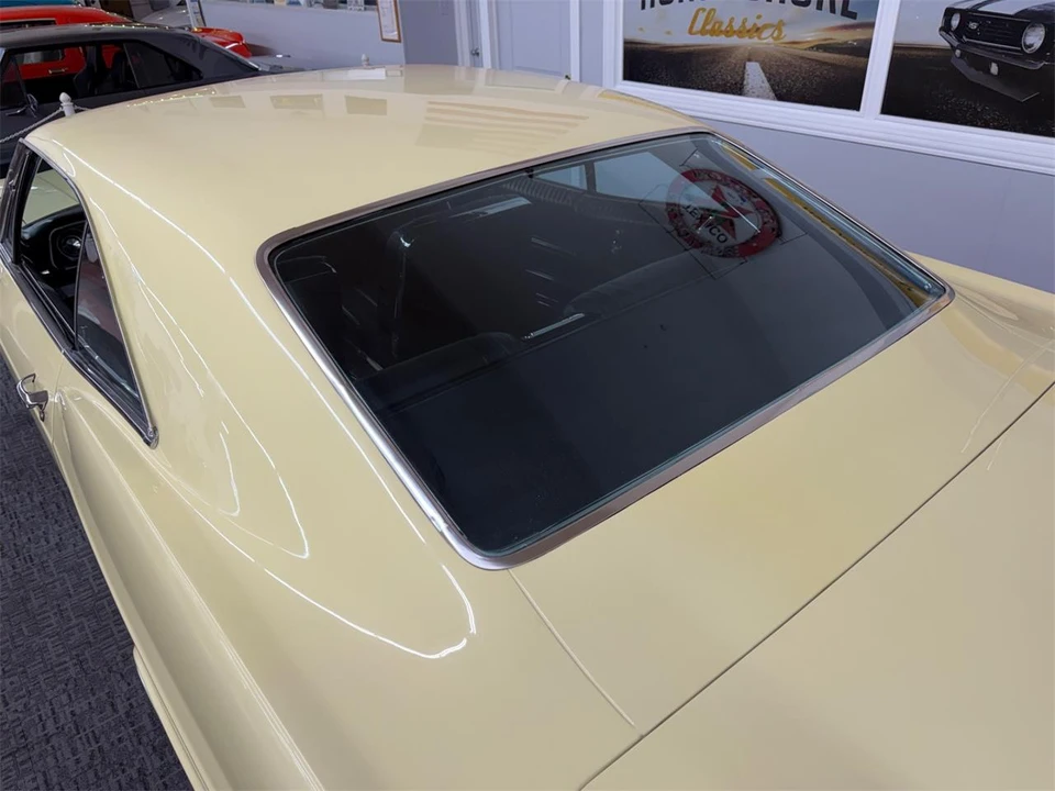 1965 Chevrolet Impala SS 4th Gen - Image 13 of 31