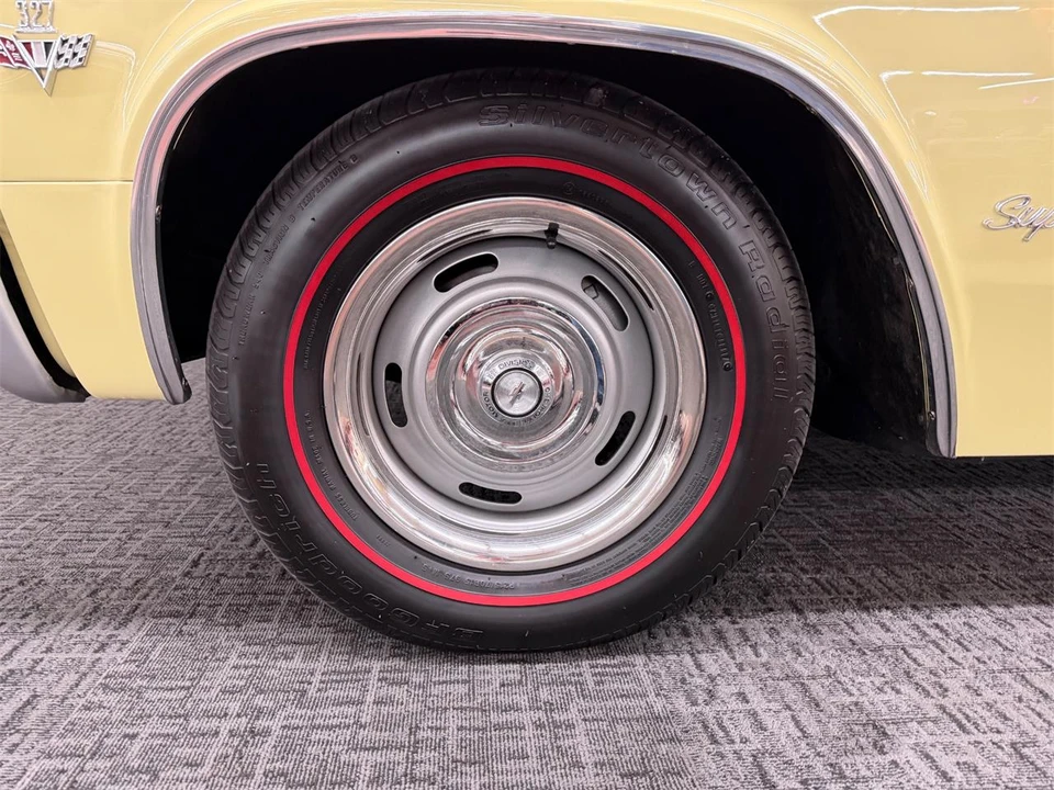 1965 Chevrolet Impala SS 4th Gen - Image 19 of 31
