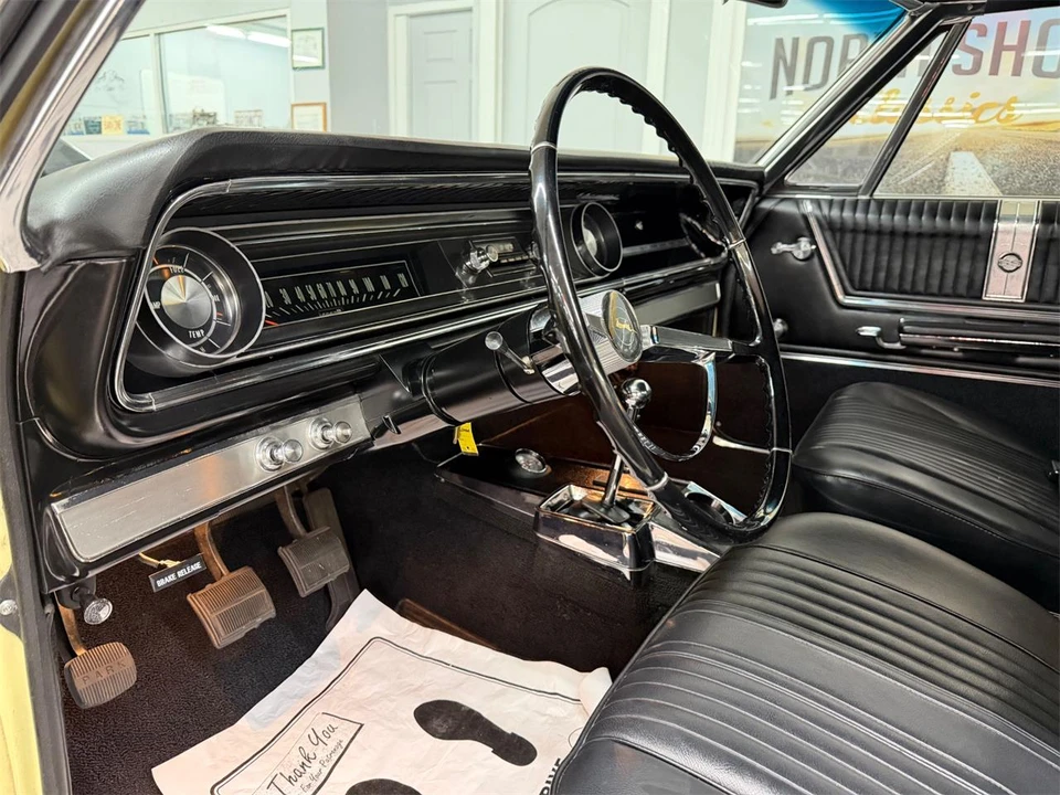 1965 Chevrolet Impala SS 4th Gen - Image 29 of 31