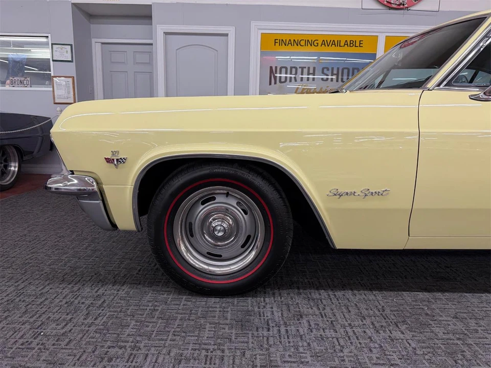 1965 Chevrolet Impala SS 4th Gen - Image 15 of 31