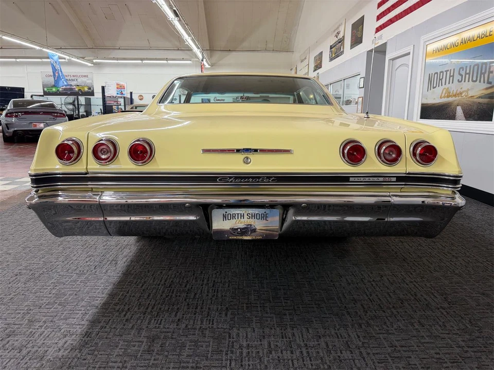 1965 Chevrolet Impala SS 4th Gen - Image 12 of 31