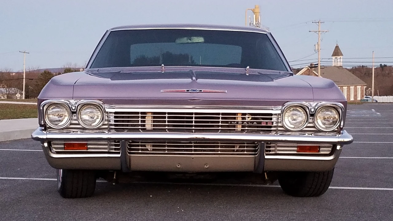 1965 Chevrolet Impala 4th Gen - Image 2 of 31