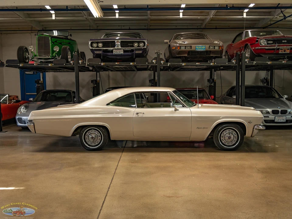 1965 Chevrolet Impala SS 4th Gen - Image 3 of 31