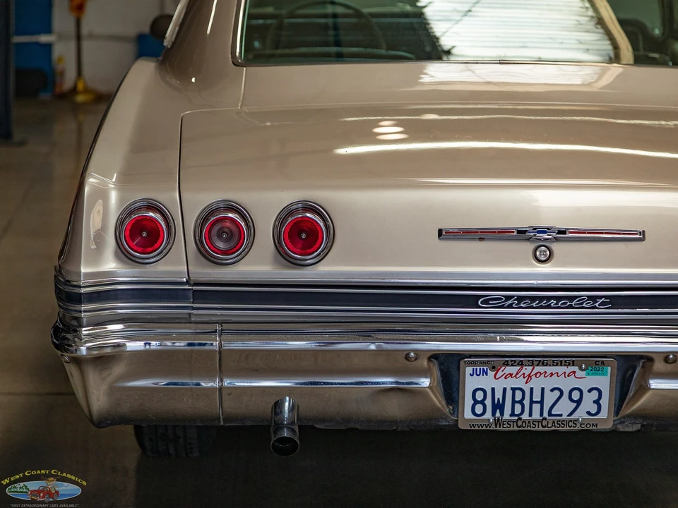 1965 Chevrolet Impala SS 4th Gen - Image 19 of 31
