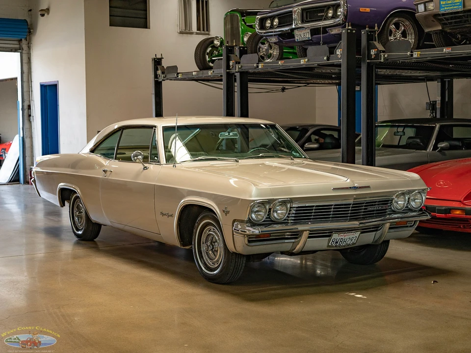 1965 Chevrolet Impala SS 4th Gen - Image 11 of 31