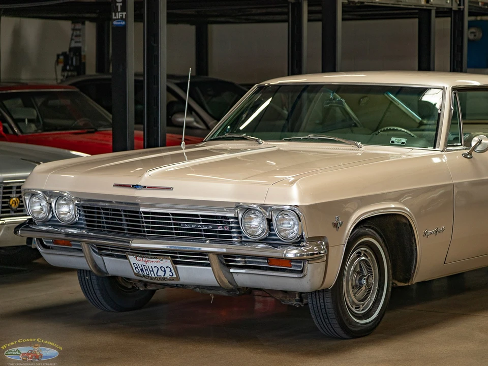 1965 Chevrolet Impala SS 4th Gen - Image 9 of 31