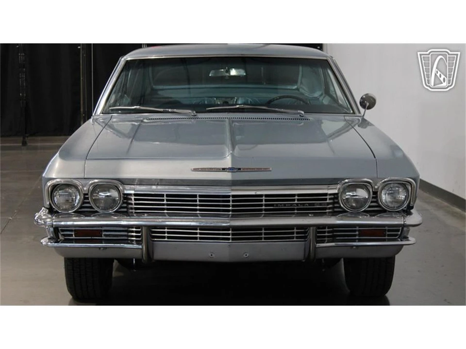1965 Chevrolet Impala SS 4th Gen - Image 13 of 31