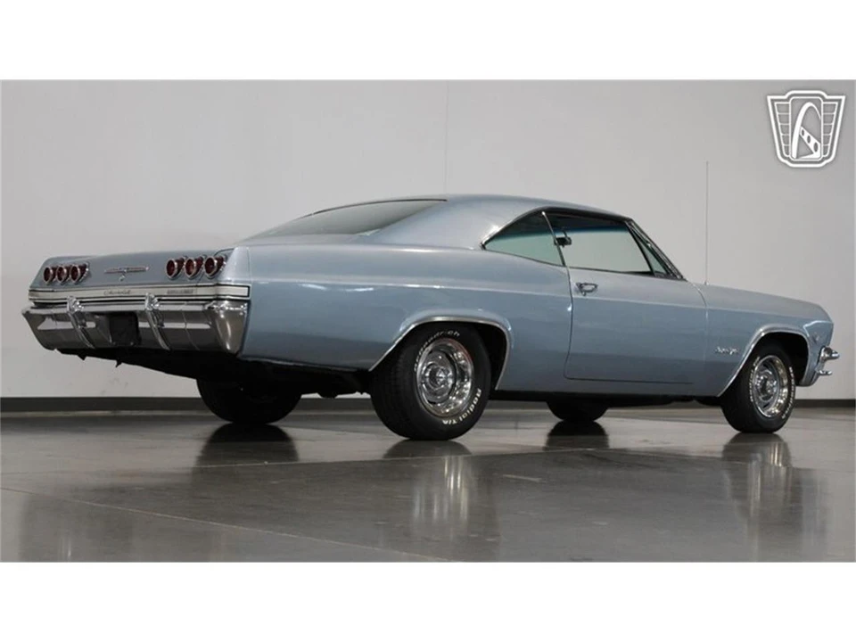 1965 Chevrolet Impala SS 4th Gen - Image 24 of 31