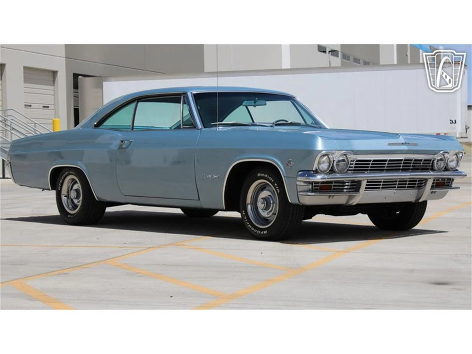 1965 Chevrolet Impala SS 4th Gen - Image 4 of 31
