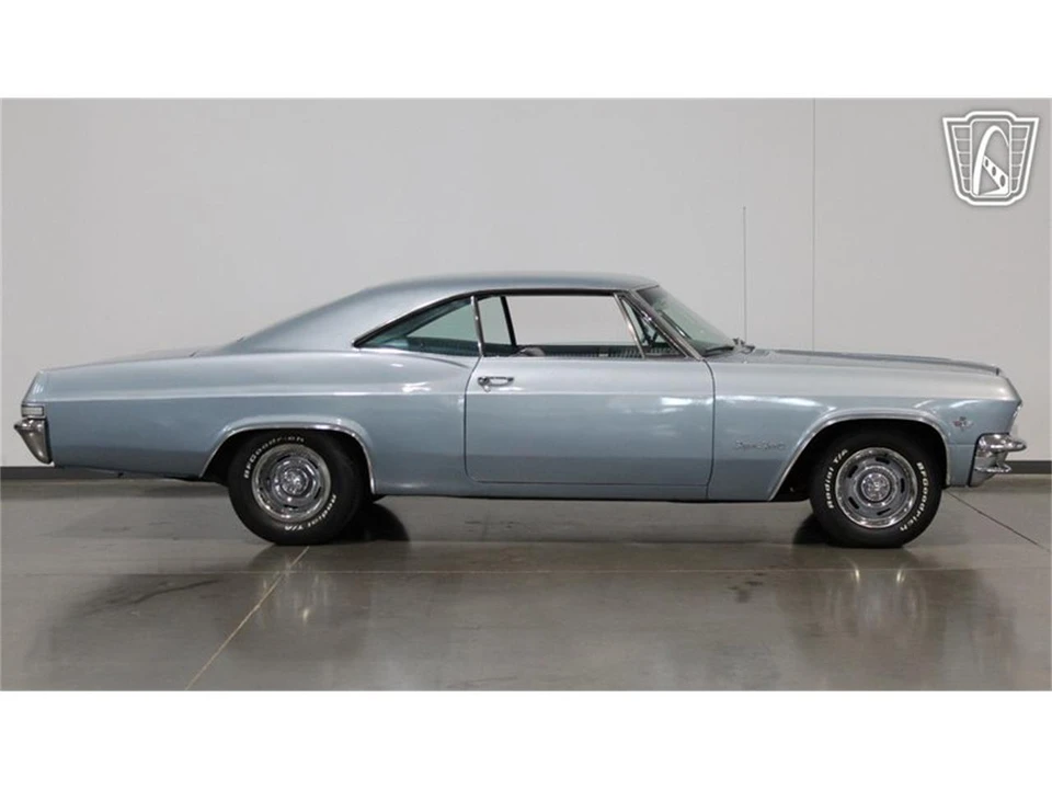 1965 Chevrolet Impala SS 4th Gen - Image 15 of 31
