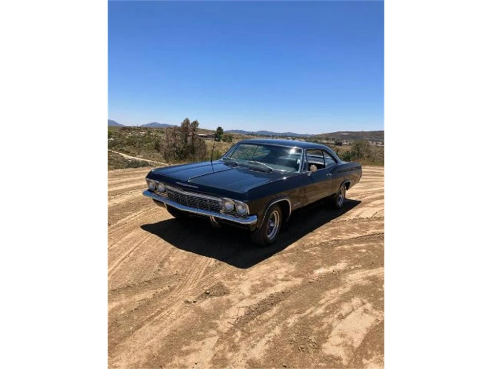 1965 Chevrolet Impala SS 4th Gen - Image 10 of 13