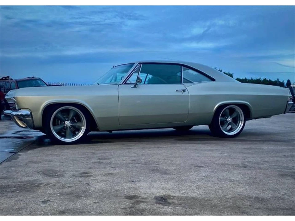 1965 Chevrolet Impala SS 4th Gen - Image 7 of 16