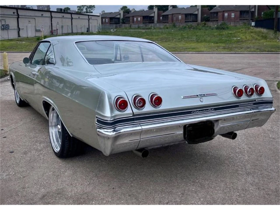 1965 Chevrolet Impala SS 4th Gen - Image 2 of 16
